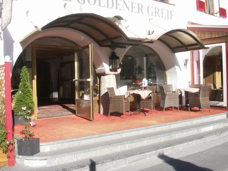 Hotel Goldener Greif Κίτσμπουελ Εξωτερικό φωτογραφία