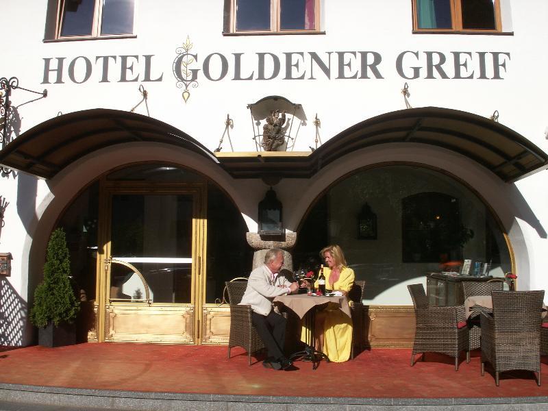 Hotel Goldener Greif Κίτσμπουελ Εξωτερικό φωτογραφία